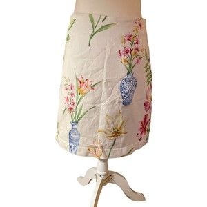 YUKA RESORT Blue Vase Floral Skirt Size M 10-12